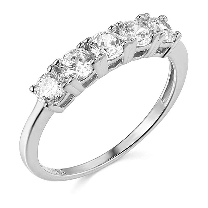 14k Yellow or White Gold Wedding Band