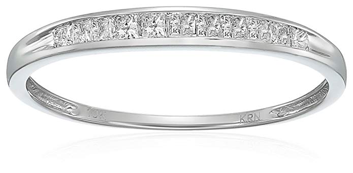 10k White Gold Princess Diamond Wedding Band (1/4 cttw,I-J Color, I2-I3 Clarity), Size 6